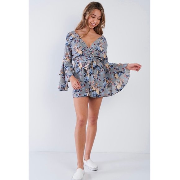HUMMINGBIRD Floral Surplice Bell Sleeve Romper - Picture 3 of 9